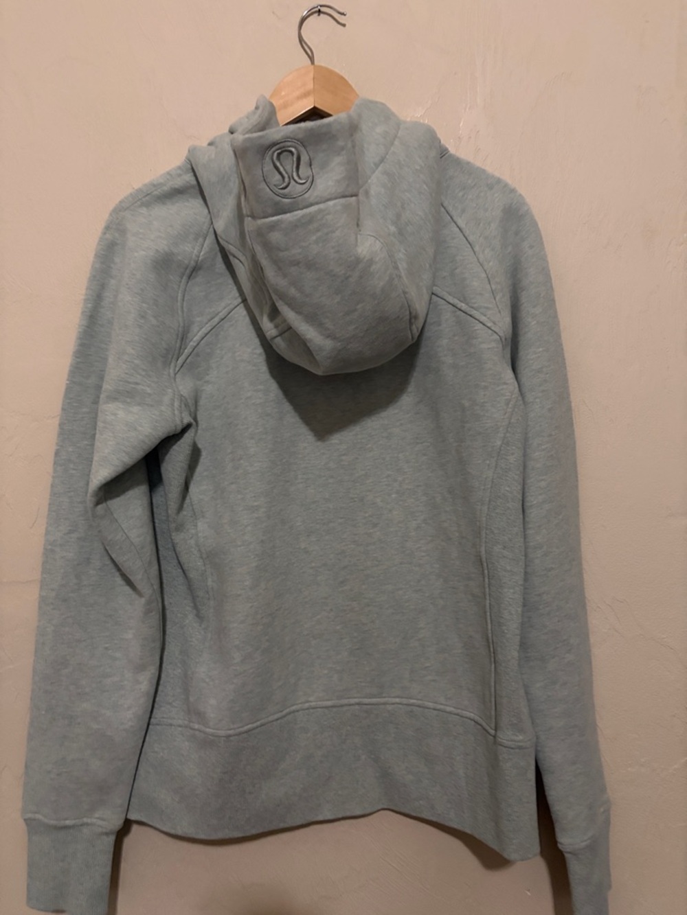 Lululemon Light Mint Green Scuba Full-Zip Hoodie. Worn Once. Excellent Condition - Picture 11 of 11